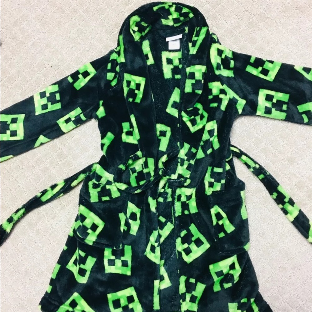 Minecraft  Kids Boys Robe and Slipper Set Size 7 8